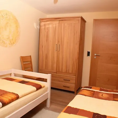 Stapelfeldt 公寓 *