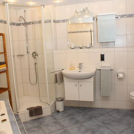 Stapelfeldt 公寓 *